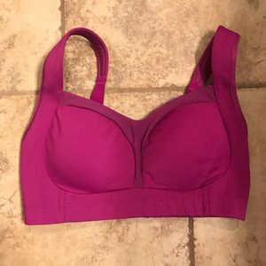 Lululemon TaTa tamer